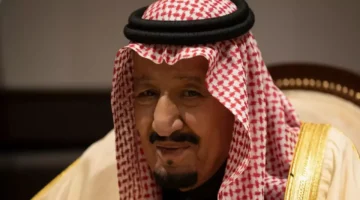 الملك سلمان يُشيد بموقف شجاع لـ “الأبطال البواسل” أبهر الملايين بمواقع التواصل